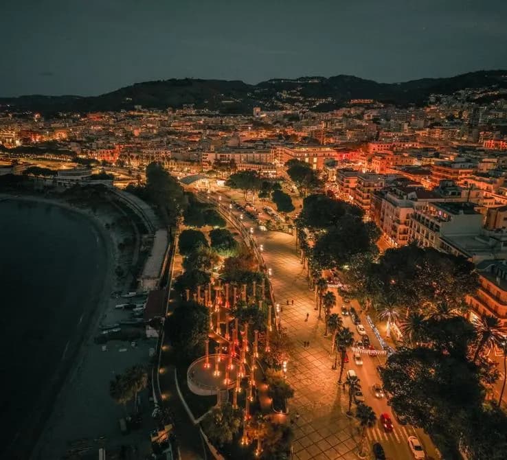 Il vino calabrese conquista lo Stretto: Vinitaly and the City debutta a Reggio Calabria