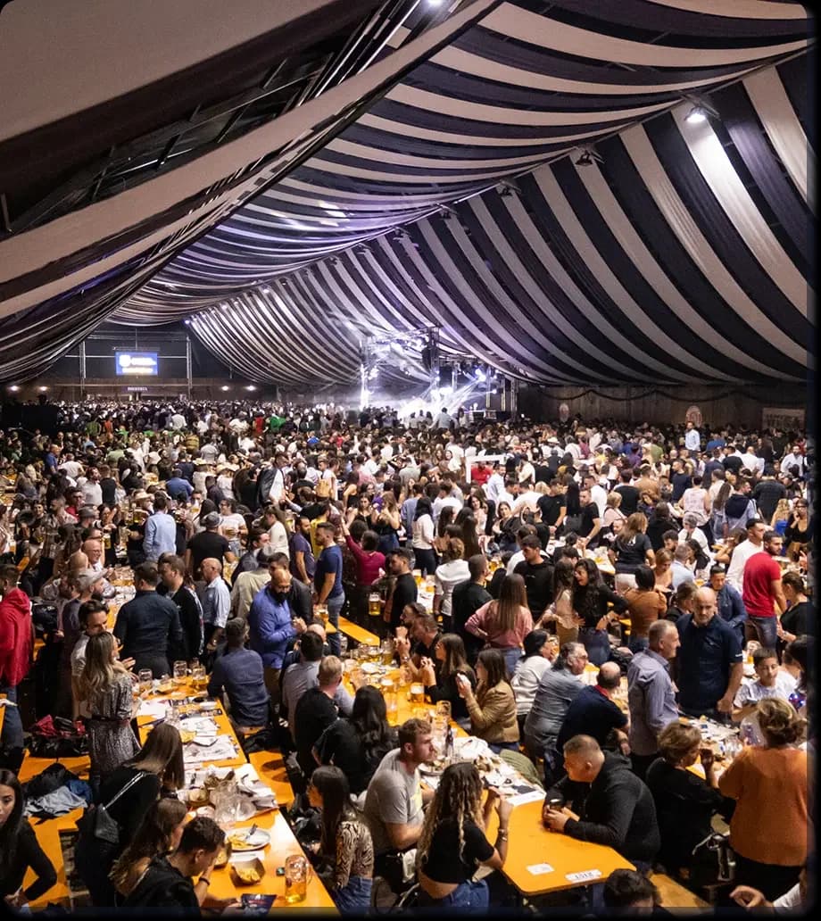 L'Oktoberfest Calabria torna a Rende dal 15 al 31 ottobre e cambia location: la sesta edizione si sposta nell'Area Industriale
